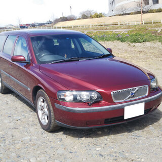 個人　ボルボV70　車検33年2月　交換可　の画像