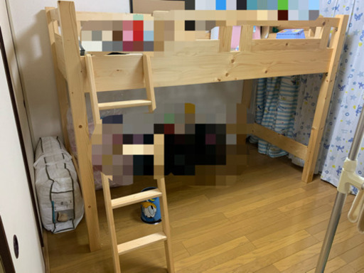 木製ロフトベッド