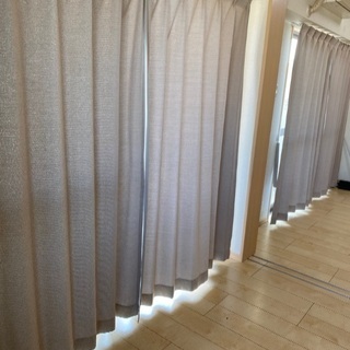 カーテン４枚(両面びらき✖️2セット)