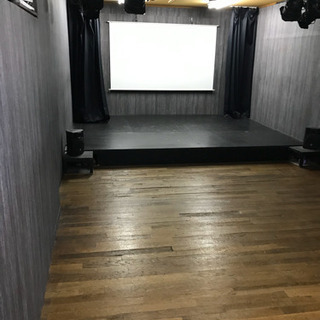 お笑いライブハウスの清掃業務　シフト融通効きます。主に週1です。