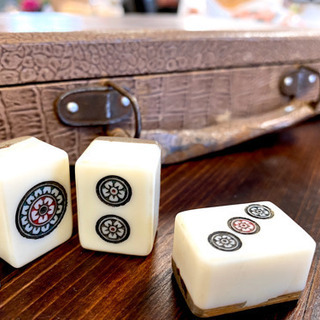 昭和レトロな麻雀セットの画像