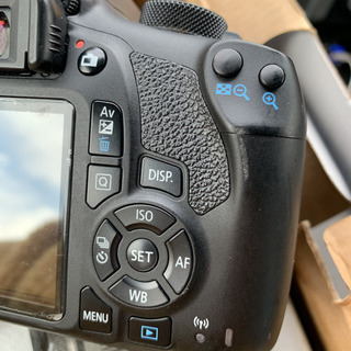 Canon EOS KISS X80(W) ボディ、レンズ、...
