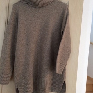 値下げこれからの季節に使えるお洋服の画像