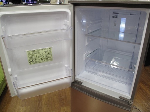 【トレファク府中店】2019年製　137L SHARP 2ドア冷蔵庫