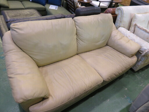 【愛品館八千代店】NATUZZI　ナツッジ　総本革3人掛けソファ【愛八SF】