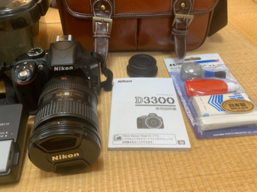 ★再・再値引きしました 早い者勝ちです★断捨離のため大幅値引き【実用美品】【※元箱は写真参照】ニコン 一眼レフ Nikon D3300 AF-S DX VR 18-200mm F3.5-5.6G 中古レンズ、収納ケース、収納バック他