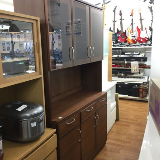 J556 Pamouna パモウナ 食器棚 キッチンボード ホワイト 1045×445×1975