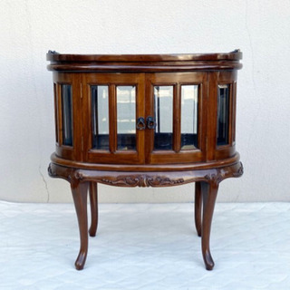 美品 ☆ 木製 猫脚 オーバル キャビネット 天板トレー付 カットガラス