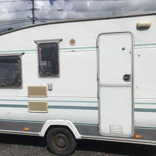 キャンピングトレーラー　エクセルトレーラー390/4　牽引免許不要タイプ　DIY向けの画像