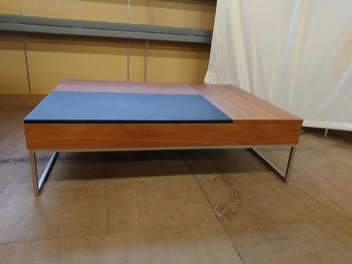 【店舗同時販売中】BoConcept/ボーコンセプト　モダンコーヒーテーブル　Ｃｈｉｖａ