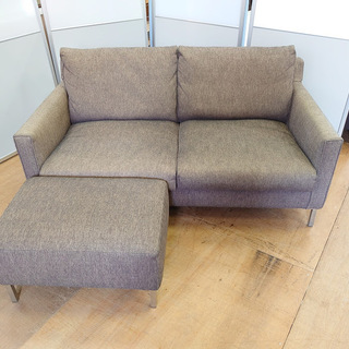 店舗同時販売中】eilersen/アイラーセン オットマン付き2人掛けソファ