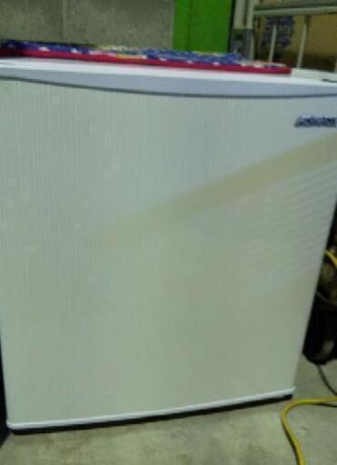アビテラックス サイコロ型 冷蔵庫 46L 2016年