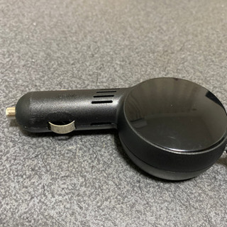 車用充電器の画像