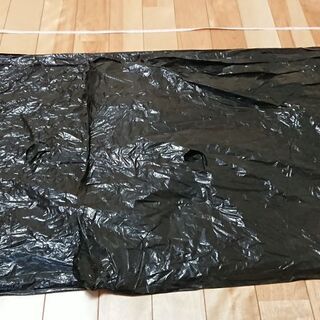 黒マルチシート　幅９５ｃｍに２つ穴（直径４ｃｍ）　５ｍ５０ｃｍの画像