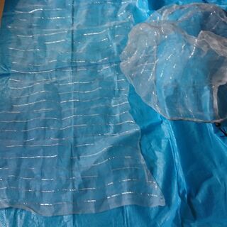 虫除けネット　銀ライン入り　幅１３５ｃｍ長さ７０ｃｍ　おまけドーム型　幅９０ｃｍ高さ４２ｃｍの画像