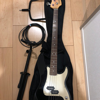ベースとか　譲ります