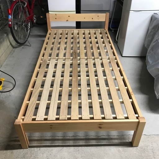 木製シングルベッド※マットレスはオマケ