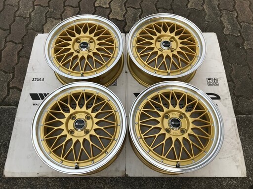 ステルスレーシング ME-01 STEALTH RACING 16インチ 5.5J+43 PCD100 ４穴 中古４枚美品