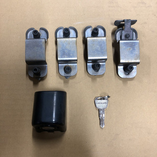 取引中)TERZO ルーフボックス ローライダーフレックスコンパクト