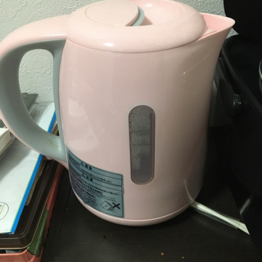 電気ケトル ニトリ ピンク
