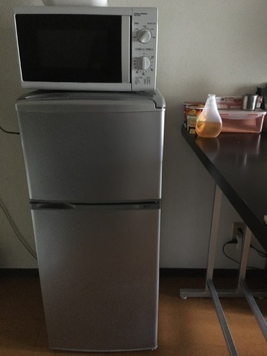 Sanyo 冷蔵庫　3000円