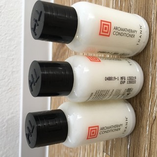 【未使用】THANN  タン アロマティックウッド バスセット 計12点の画像