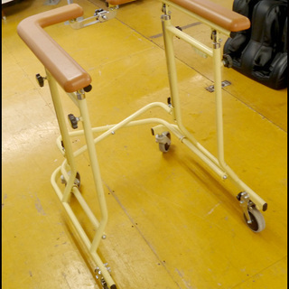 特価品！ 介護用 室内用 4輪 歩行器 松永製作所 SM-30 ...