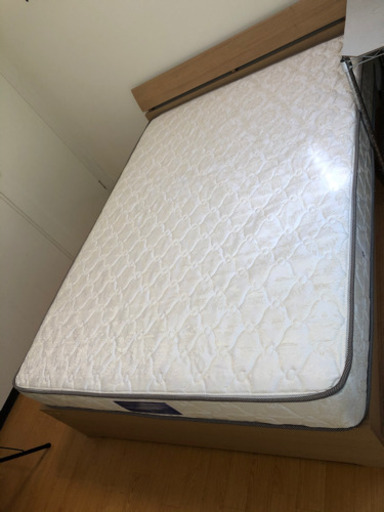 ⚠️お値下げ⚠️高級ポケットコイルダブルベッド