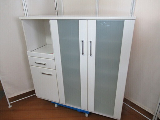 J1005/食器棚/キッチンボード/レンジボード/収納家具/ホワイトカラー/ニトリ/NITORI/中古品/