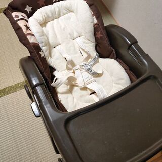 アップリカ ハイローチェアの画像