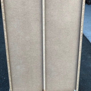 無料🎵カラーボックス、本棚✨幅69×奥行29×高さ106cm 水がかかったのでしょうか天板が膨れてしまってます。😭使ってください！！の画像