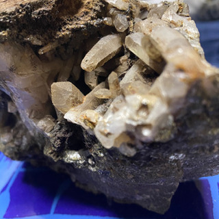 鉱物採集　水晶　石榴石　方解石　ベスブなど - 南佐久郡