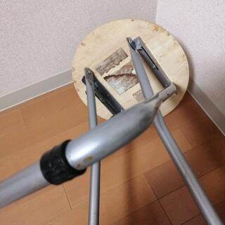 引渡決定済　折り畳み椅子の画像
