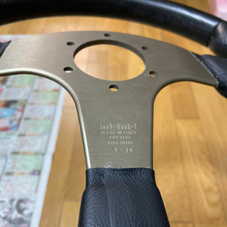 momo ステアリング race 35φの画像