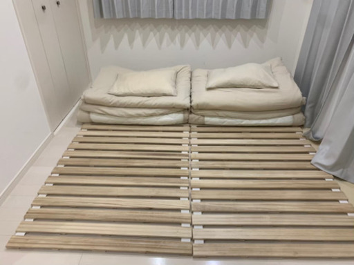 お値下げしました！布団3点セット&スノコ　２人分　カバー無理で付けます