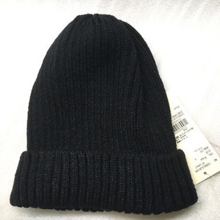 【タグ付き美品】シンプル黒ニット帽　 earth music&e...
