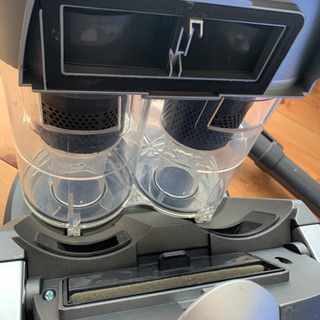 アイリスオーヤマ サイクロンクリーナー ECC-100Wの画像