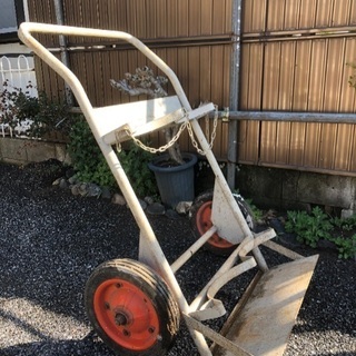 《お譲り決定しました》ボンベ台車 カート 運搬車 二輪 2本積用...