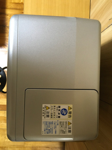 コロナ石油ファンヒーター　型式FH-G3218Y