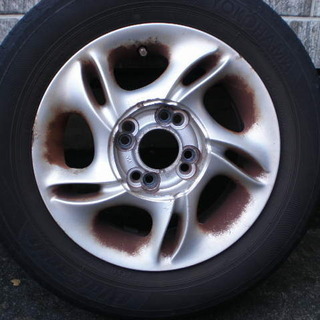 夏タイヤ　ヨコハマブルーアース　165･65ｒ13　4本セット　...