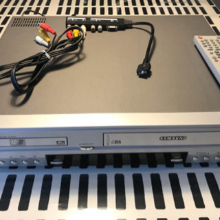 サムスン　DVD、VHSカセットプレイヤー