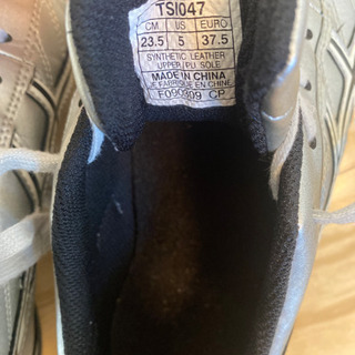 asics サッカー　シューズ　スパイク　23.5の画像