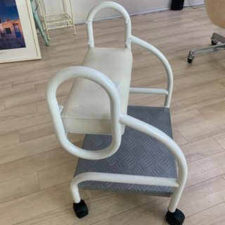 【3月末まで特別価格！】フットカート　ネイル　フット台　ペディ台の画像