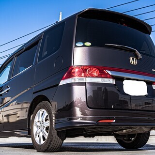 車検２年付き　平成１７年９月　ホンダステップワゴン２４Z 　地デジ　修復歴なし　交換歴なしの画像