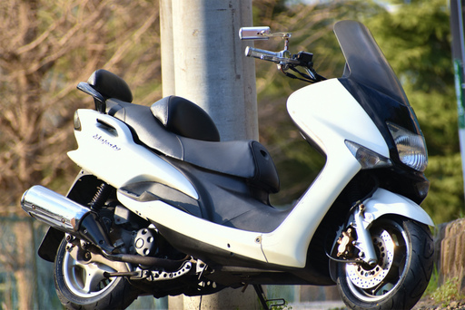 ☆YAMAHA＊マジェスティ125＊16450km＊タイヤ前後新品＊バーハン化＊WAKO’Sオイル交換済＊下取り全国配送も可能です☆彡