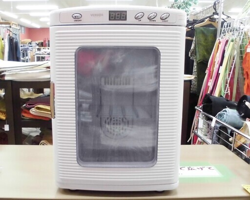 ベルソス 冷温庫 25L DV12V対応 VS-404WH ポータブル冷温庫 苫小牧西店