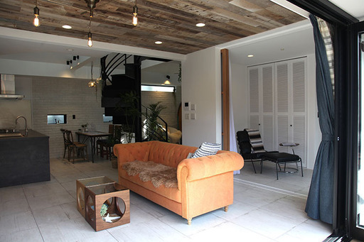 ソファ2人掛け　イエロー