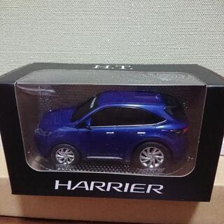 新品☆TOYOTA ハリアー☆おもちゃ☆