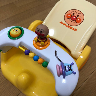 【未使用に近い】アンパンマン バスチェアの画像