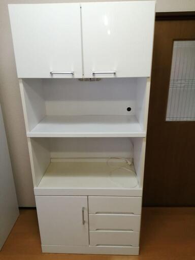 ニトリの食器棚